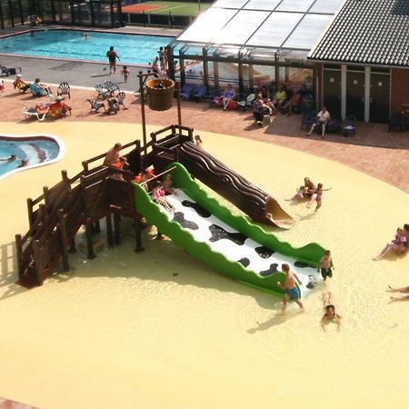 Lodge 4 Personen Camping De Molenhof Reutum Екстер'єр фото